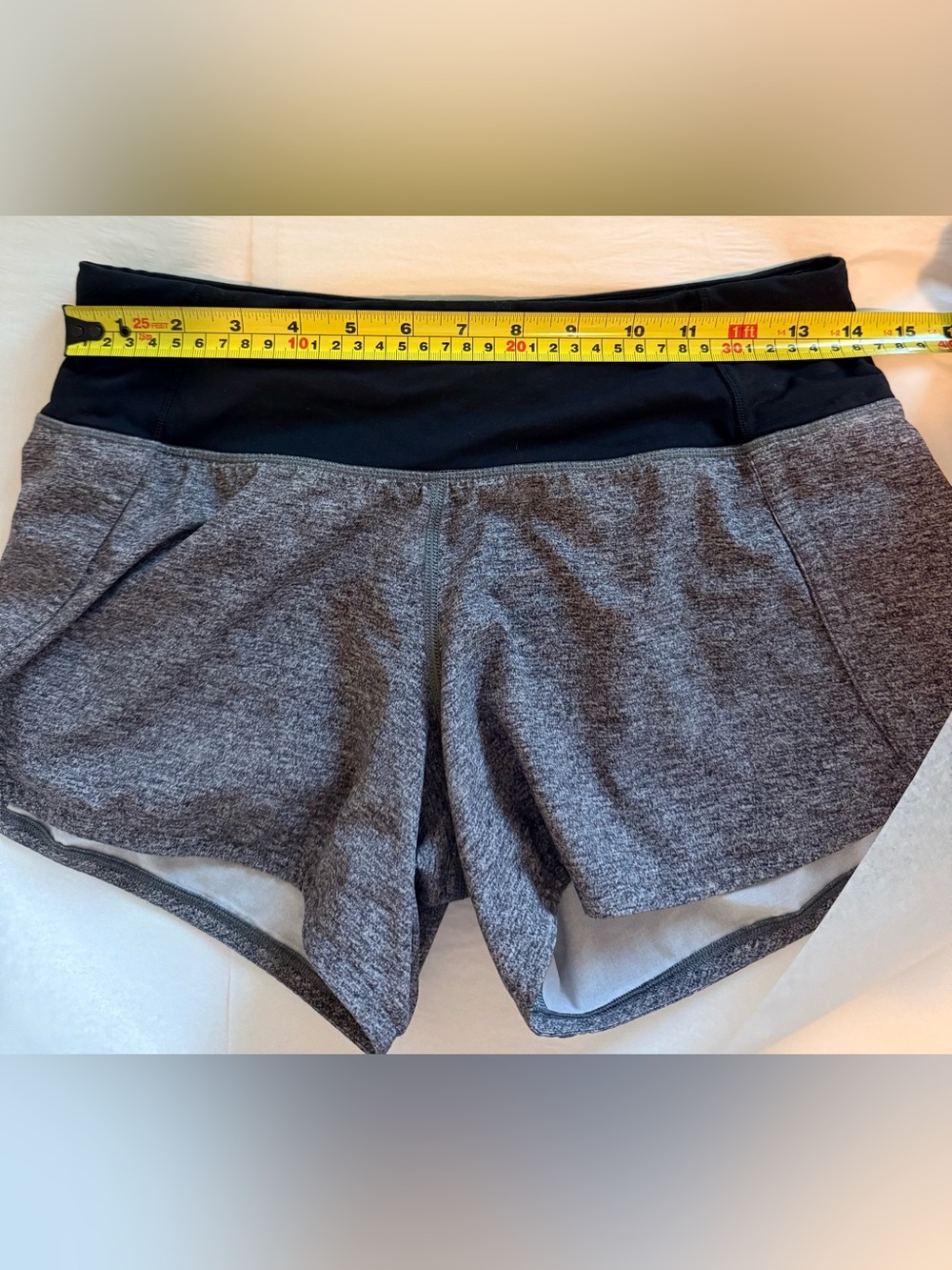 Lululemon Gray & Black Running/Workout Shorts – Size 4